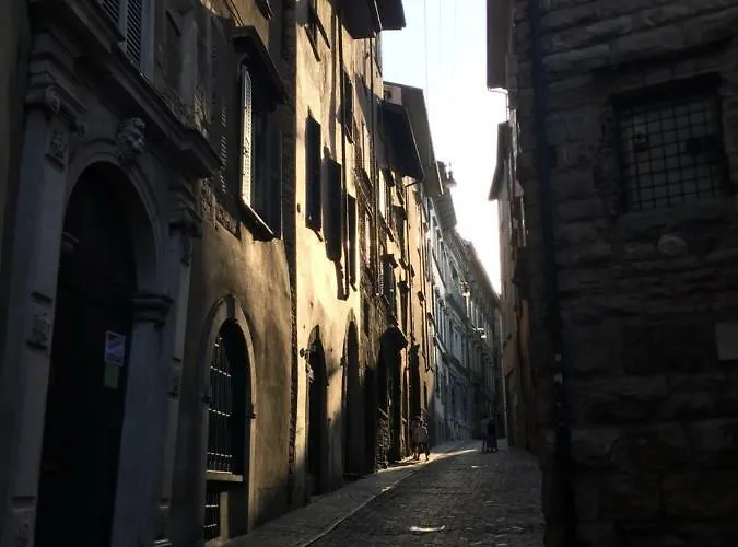 Le Muravenete